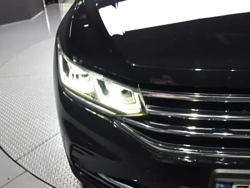 2022 Volkswagen Tiguan с пробегом 52 534 км