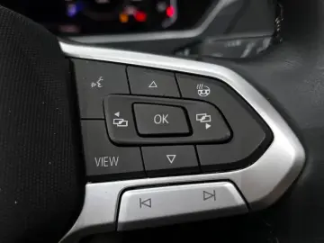 2022 Volkswagen Tiguan с пробегом 21 688 км