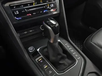 2022 Volkswagen Tiguan с пробегом 72 335 км