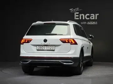 2021 Volkswagen Tiguan с пробегом 63 889 км