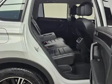 2021 Volkswagen Tiguan с пробегом 63 889 км