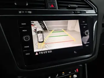 2021 Volkswagen Tiguan с пробегом 63 889 км
