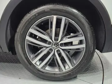 2022 Volkswagen Tiguan с пробегом 40 174 км