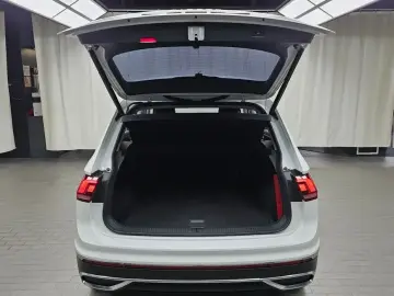 2021 Volkswagen Tiguan с пробегом 63 889 км