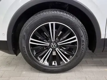 2022 Volkswagen Tiguan с пробегом 54 492 км