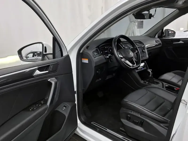 2022 Volkswagen Tiguan с пробегом 54 492 км
