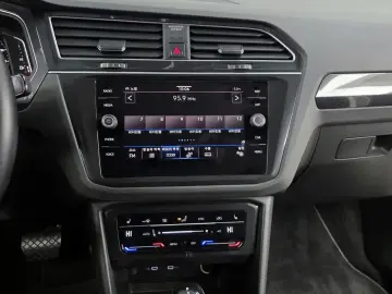 2022 Volkswagen Tiguan с пробегом 54 492 км