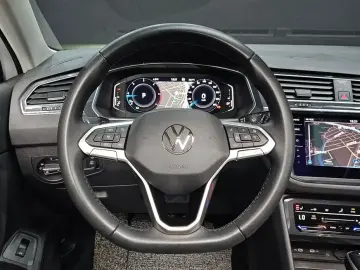 2023 Volkswagen Tiguan с пробегом 53 921 км