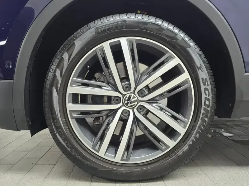 2023 Volkswagen Tiguan с пробегом 32 520 км