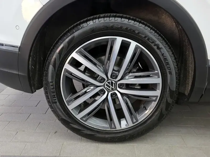 2021 Volkswagen Tiguan с пробегом 27 313 км
