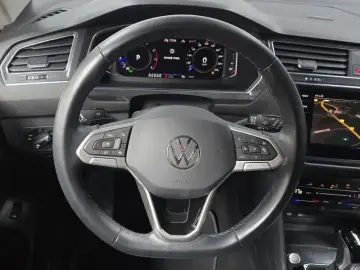 2023 Volkswagen Tiguan с пробегом 32 520 км