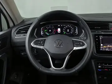 2021 Volkswagen Tiguan с пробегом 27 313 км