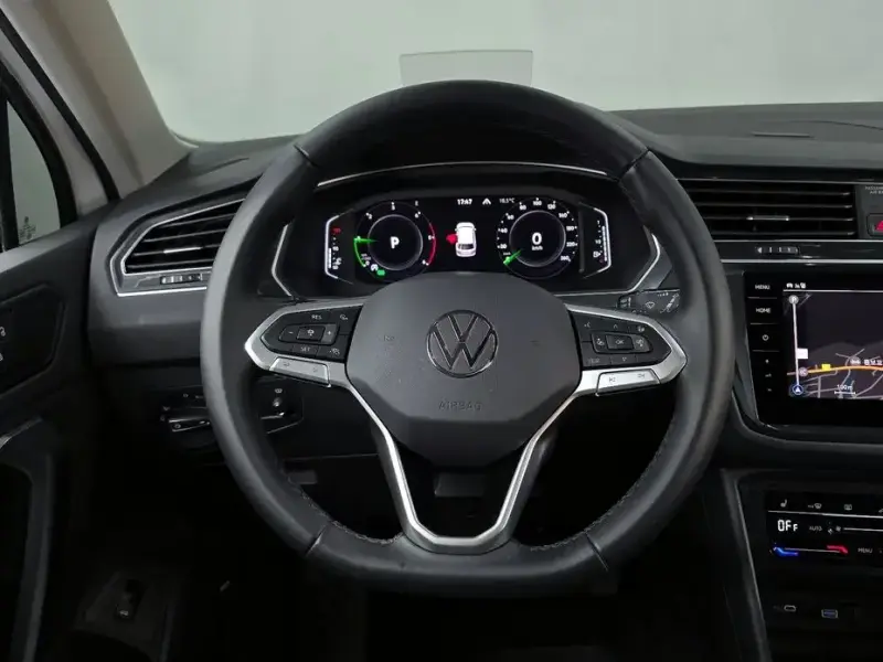 2021 Volkswagen Tiguan с пробегом 27 313 км