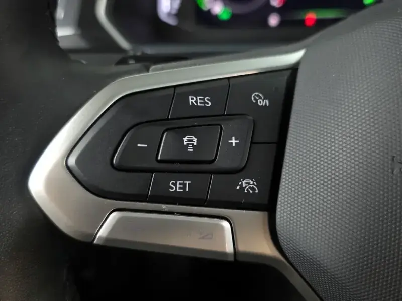 2021 Volkswagen Tiguan с пробегом 27 313 км