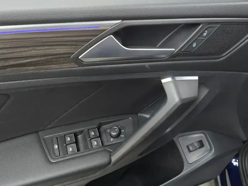 2023 Volkswagen Tiguan с пробегом 32 520 км