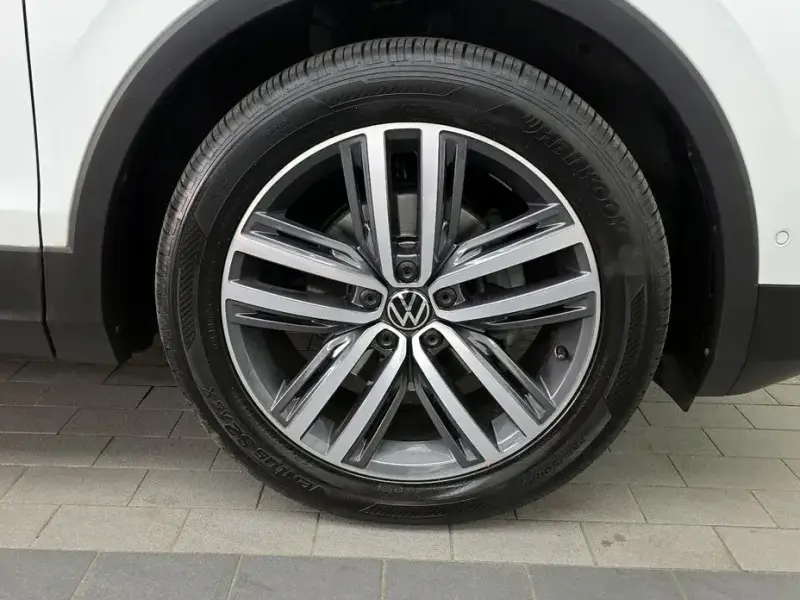 2021 Volkswagen Tiguan с пробегом 27 313 км