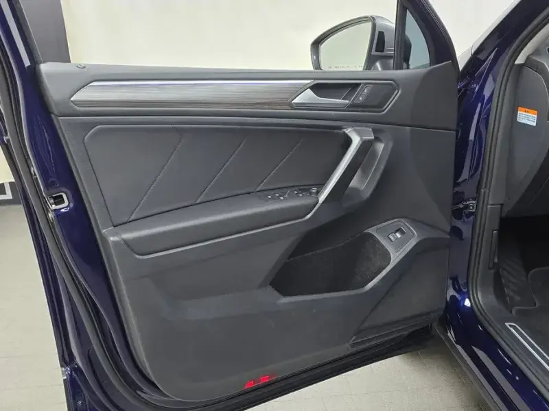 2023 Volkswagen Tiguan с пробегом 32 520 км