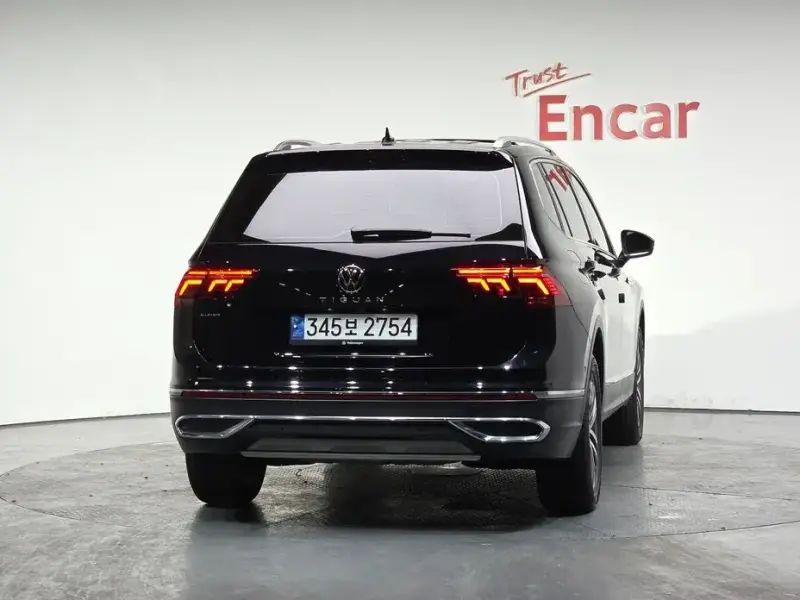 2024 Volkswagen Tiguan с пробегом 8 615 км