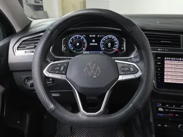 2024 Volkswagen Tiguan с пробегом 8 615 км