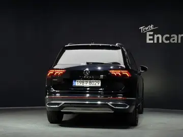 2022 Volkswagen Tiguan с пробегом 38 936 км