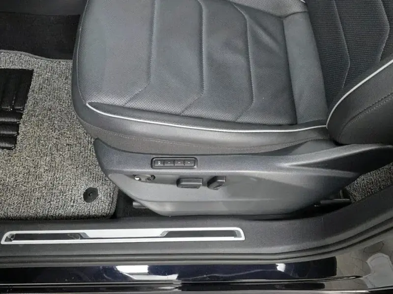 2022 Volkswagen Tiguan с пробегом 38 936 км