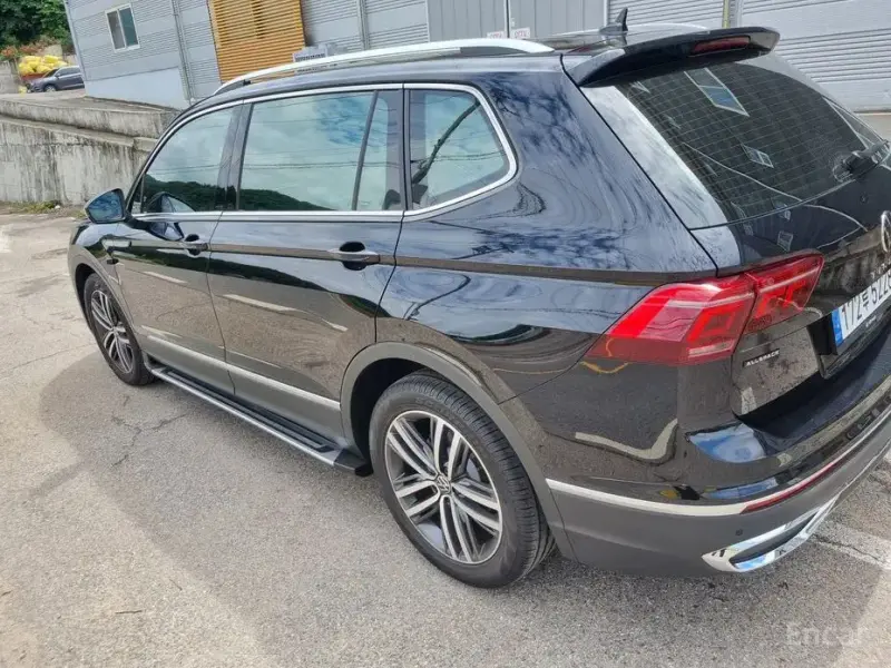 2023 Volkswagen Tiguan с пробегом 25 200 км