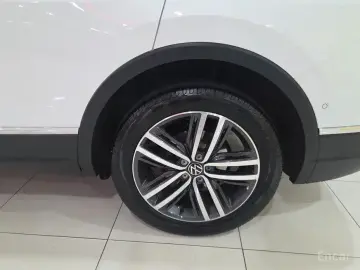 2023 Volkswagen Tiguan с пробегом 59 500 км