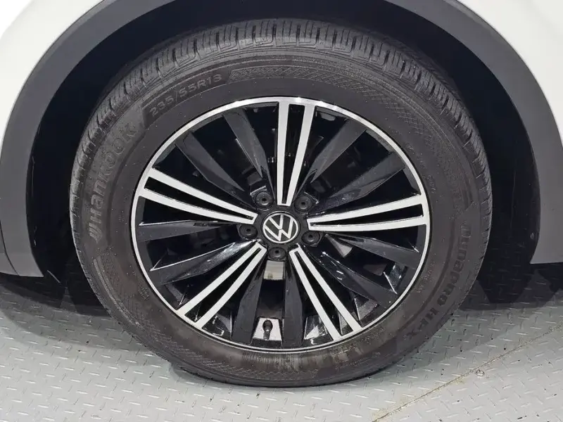 2021 Volkswagen Tiguan с пробегом 101 651 км