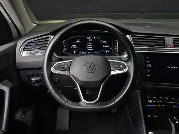 2021 Volkswagen Tiguan с пробегом 101 651 км