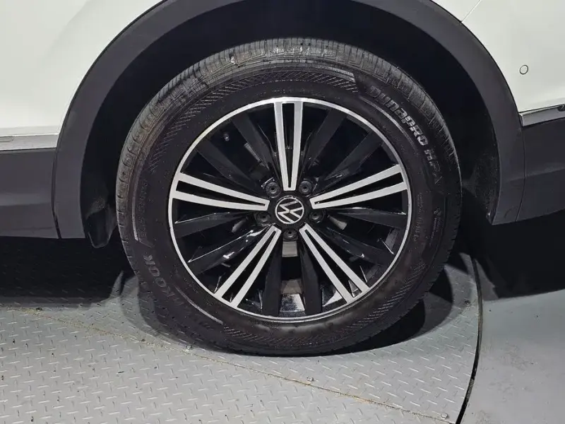 2021 Volkswagen Tiguan с пробегом 101 651 км