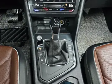 2023 Volkswagen Tiguan с пробегом 30 223 км
