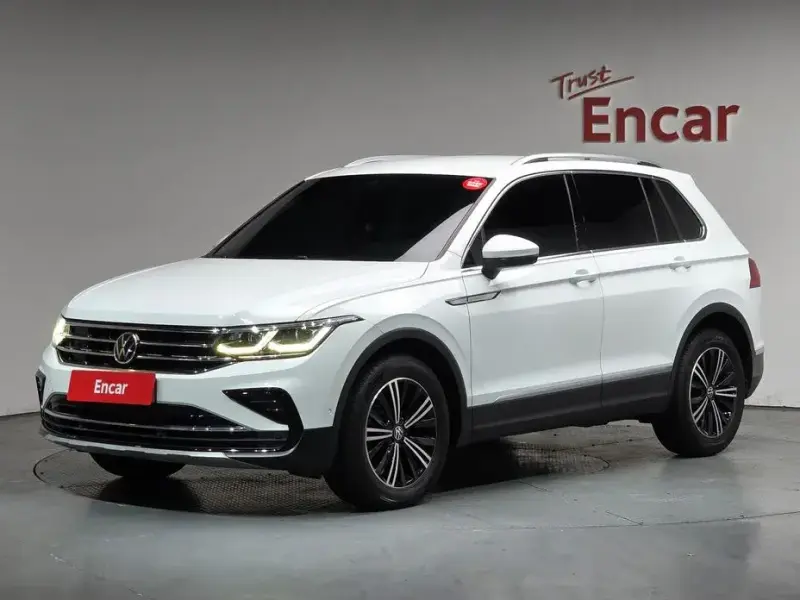 2022 Volkswagen Tiguan с пробегом 48 338 км