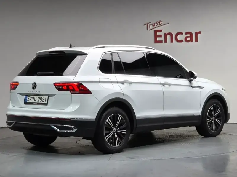 2022 Volkswagen Tiguan с пробегом 48 338 км