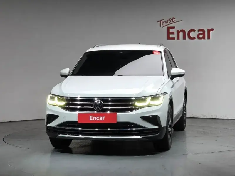 2022 Volkswagen Tiguan с пробегом 48 338 км