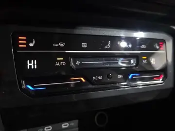 2022 Volkswagen Tiguan с пробегом 48 338 км