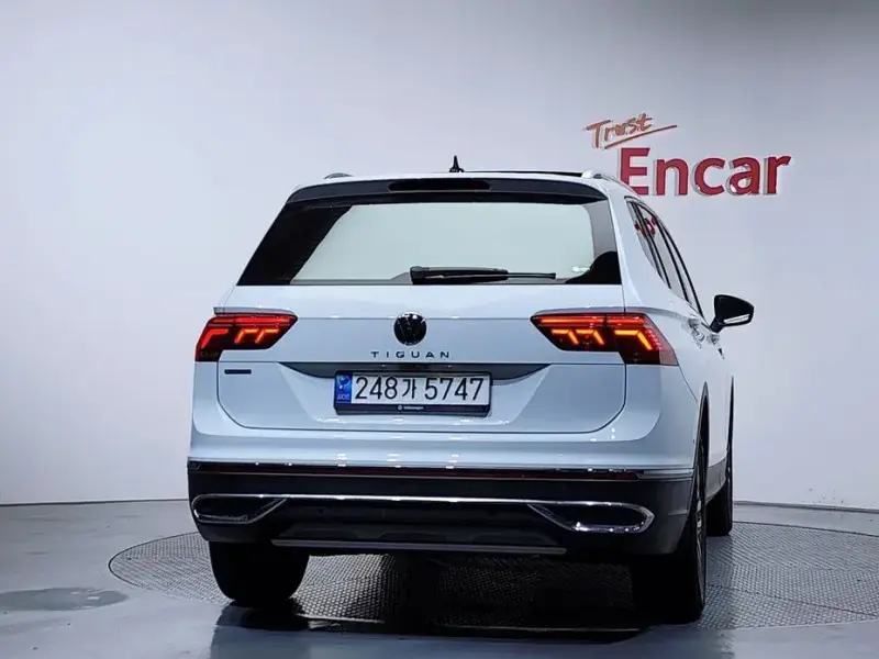 2023 Volkswagen Tiguan с пробегом 35 875 км