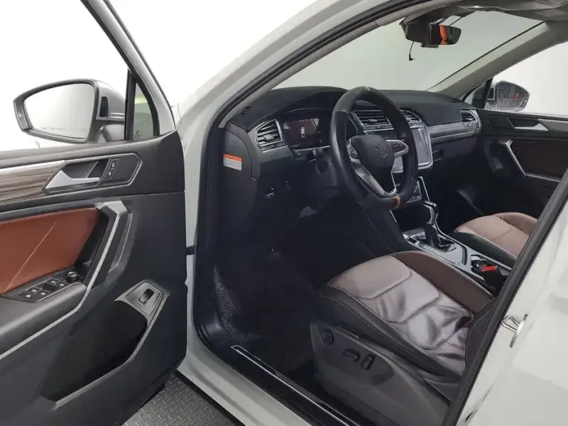 2023 Volkswagen Tiguan с пробегом 35 875 км