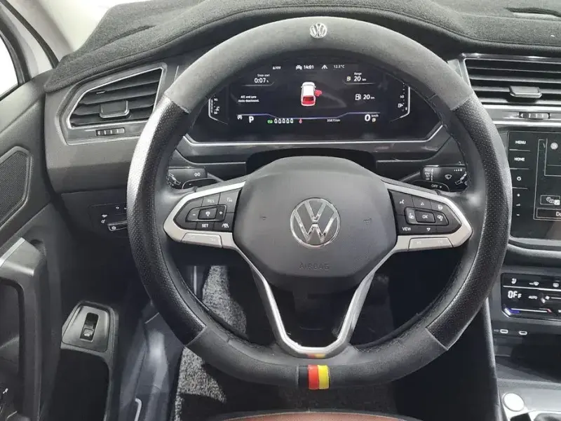 2023 Volkswagen Tiguan с пробегом 35 875 км
