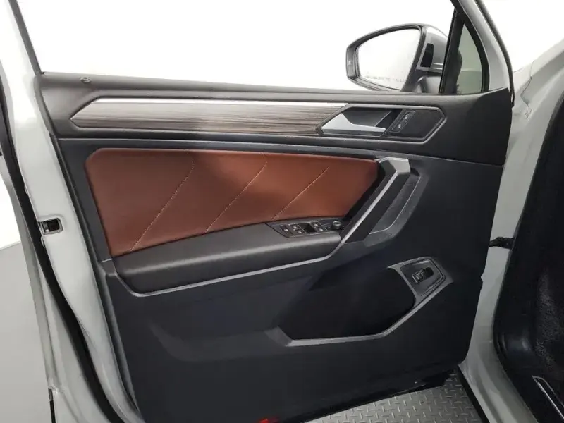 2023 Volkswagen Tiguan с пробегом 35 875 км
