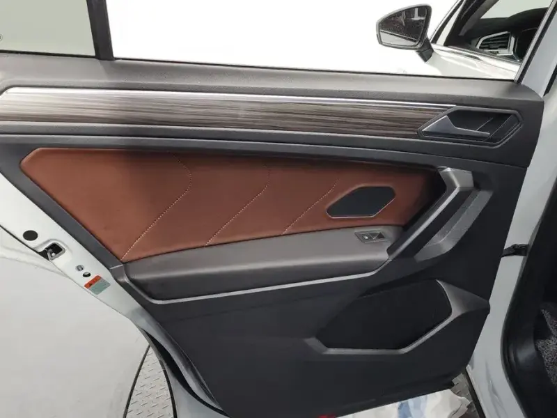 2023 Volkswagen Tiguan с пробегом 35 875 км