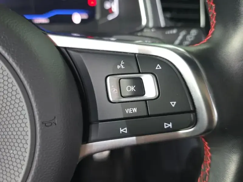 2021 Volkswagen T-Roc с пробегом 12 298 км