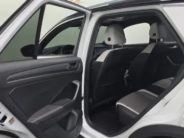 2021 Volkswagen T-Roc с пробегом 12 298 км