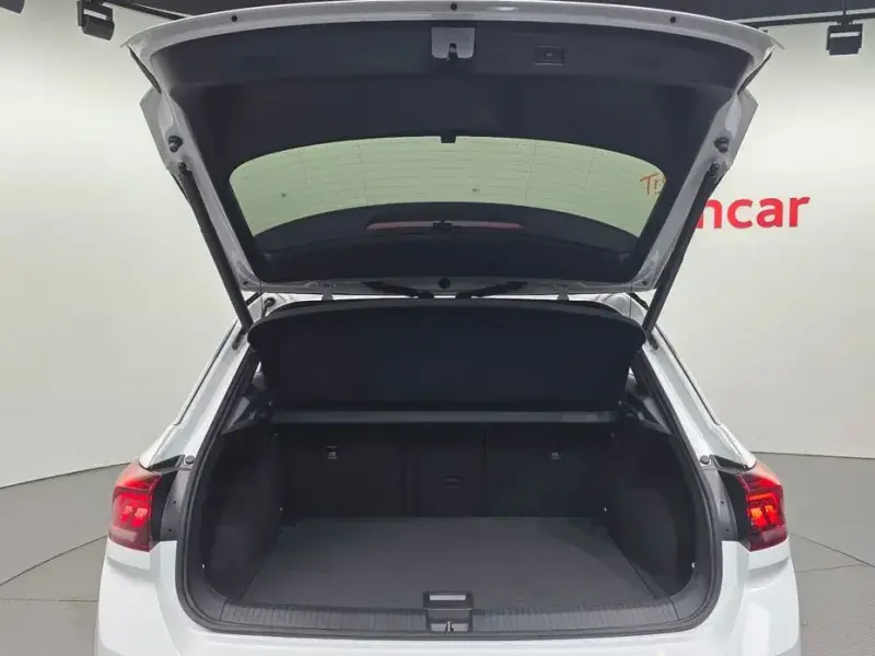 2021 Volkswagen T-Roc с пробегом 12 298 км