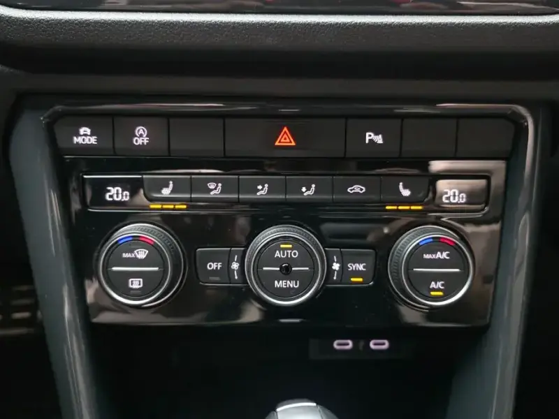 2021 Volkswagen T-Roc с пробегом 48 183 км