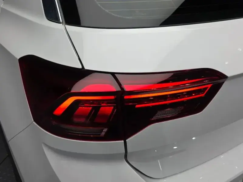 2021 Volkswagen T-Roc с пробегом 48 183 км