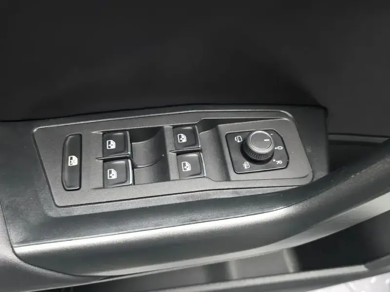 2021 Volkswagen T-Roc с пробегом 48 183 км