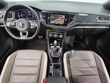 2021 Volkswagen T-Roc с пробегом 21 368 км