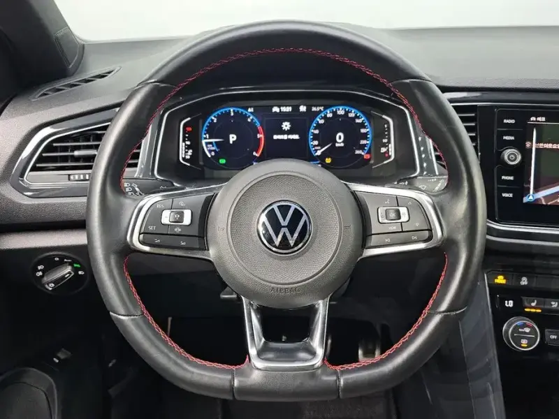 2021 Volkswagen T-Roc с пробегом 21 368 км