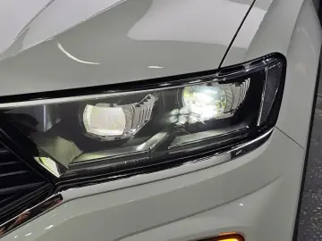 2021 Volkswagen T-Roc с пробегом 21 368 км