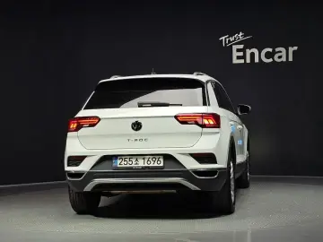 2021 Volkswagen T-Roc с пробегом 65 998 км